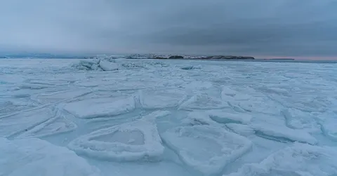 Does the ocean freeze? Yes, and the ice it makes is drinkable