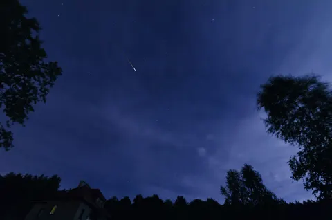 What Is a Shooting Star? Not a Star at All, Just a Speck Burning Up